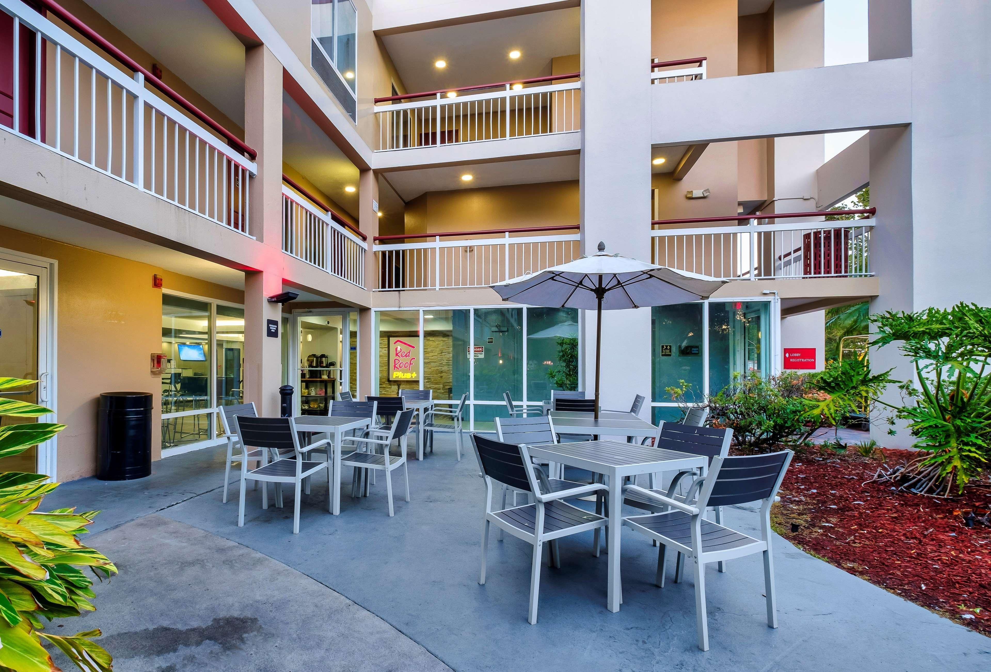 Orlando Inn Near International Drive Williamsburg Buitenkant foto