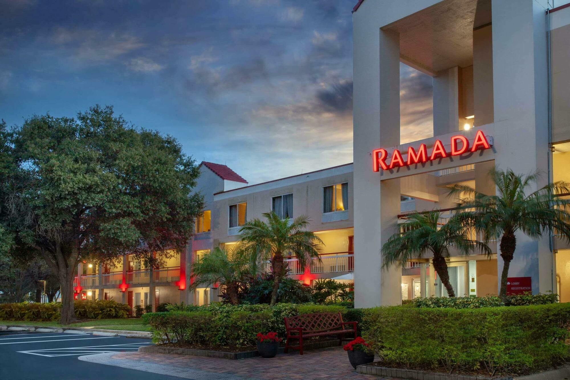 Orlando Inn Near International Drive Williamsburg Buitenkant foto